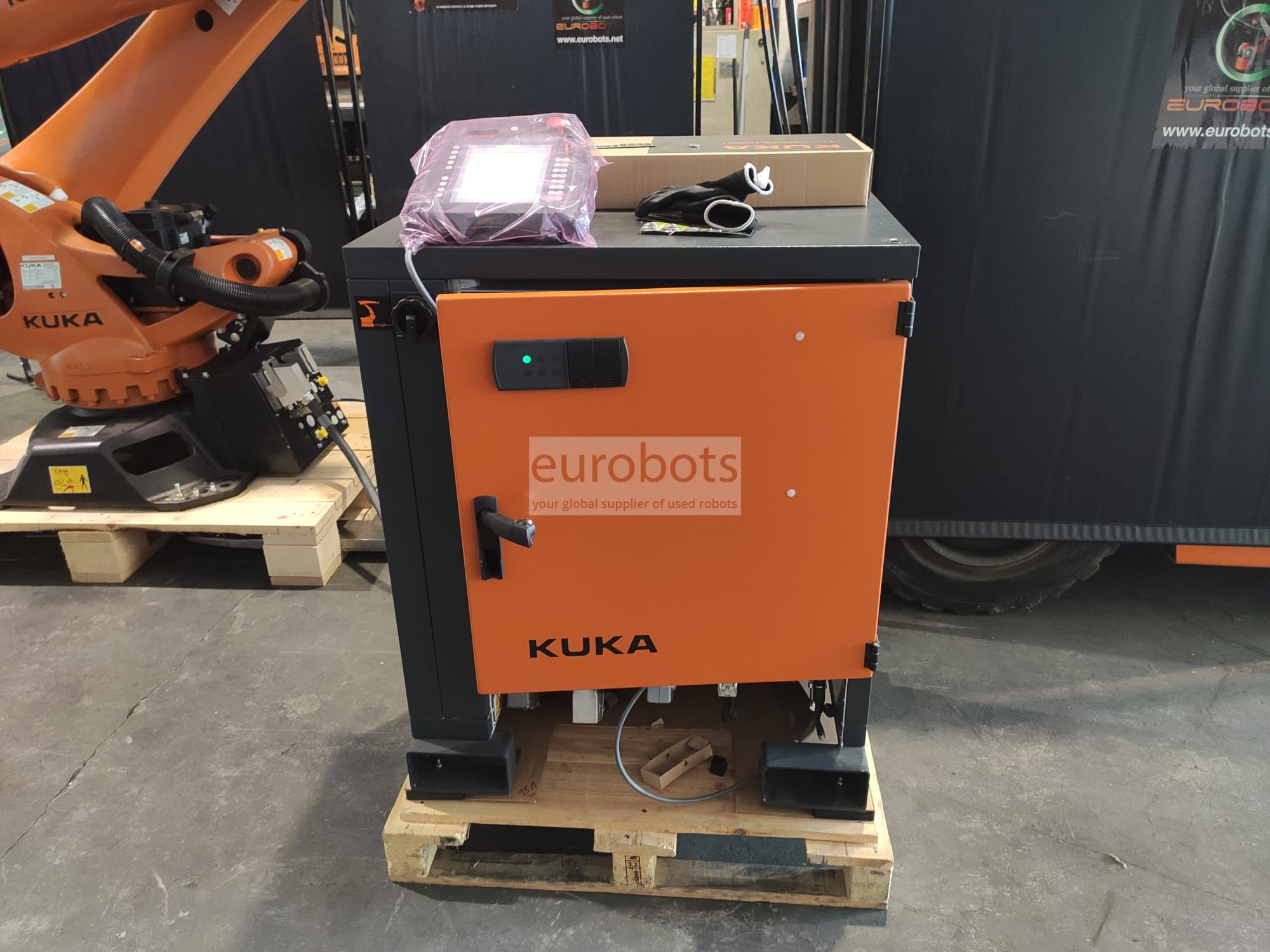 kuka 库卡kr120 r2700 krc4